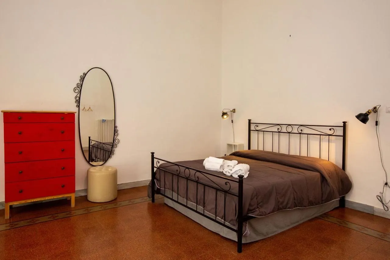 Vecchia Napoli - Chiaia Bed & Breakfast